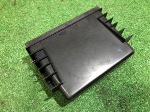 オーディオ下小物入れ SUBARU LANCASTER OEM 92173AE020 BH9 1999 BEIGE 8L5