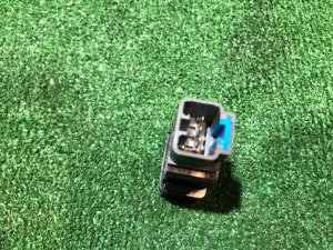 Кнопка птф SUBARU LANCASTER OEM 83001AE000 BHE BH9 BH5 BE5 BE9 BEE 1999 EJ254