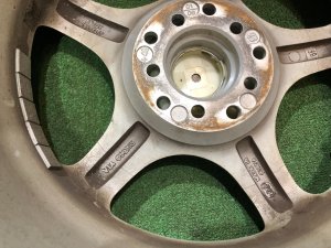 Ruedas Шины Bridgestone Blizzak Revo 215/60 R16 SUBARU LANCASTER OEM 28121AE090 BH9 1999