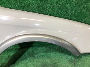 Крыло переднее правое SUBARU LANCASTER OEM 57120AE020 BH9 1999 BEIGE 8L5