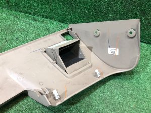 Пластик под руль SUBARU LANCASTER OEM 66075AE000GE BH9 BHE 1999 BEIGE 8L5
