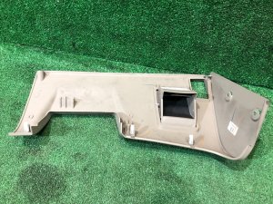Пластик под руль SUBARU LANCASTER OEM 66075AE000GE BH9 BHE 1999 BEIGE 8L5