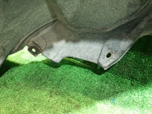 Подкрылок передний левый SUBARU LANCASTER OEM 59110AE030 BH9 BHE 1999 BEIGE 8L5