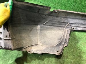 Подкрылок передний левый SUBARU LANCASTER OEM 59110AE030 BH9 BHE 1999 BEIGE 8L5