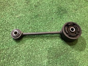 Подушка акпп 41040AC000 SUBARU LANCASTER