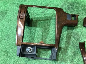 主机面框套件 SUBARU LANCASTER OEM 66060AE020, 66150AE010, 66050AE010 BHE BH9 1999 BEIGE 8L5