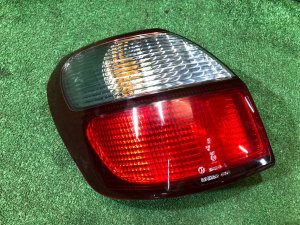 Стоп левый SUBARU LANCASTER OEM 84201AE090, 84201AE091 BH9 1999