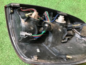 Стоп левый SUBARU LANCASTER OEM 84201AE090, 84201AE091 BH9 1999