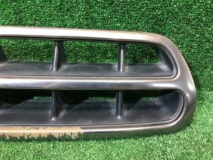 Решетка радиатора SUBARU LANCASTER OEM 91121AE190 BHE 2000 silver 9G9