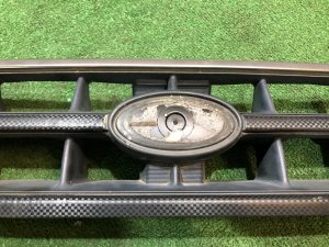 Решетка радиатора SUBARU LANCASTER OEM 91121AE190 BHE 2000 silver 9G9