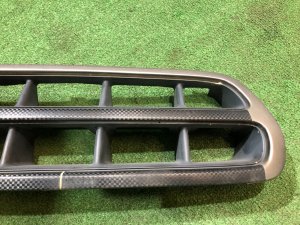 Решетка радиатора SUBARU LANCASTER OEM 91121AE190 BHE 2000 silver 9G9