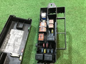 Блок предохранителей SUBARU LANCASTER OEM 82231AE000 BH9 1999 EJ254