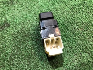 Кнопка Power/HOLD SUBARU LANCASTER OEM 83245AE000 BH9 1999 EJ254