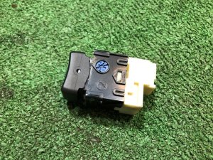 Кнопка Power/HOLD SUBARU LANCASTER OEM 83245AE000 BH9 1999 EJ254