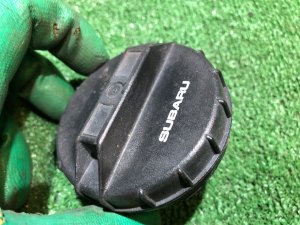 Пробка бензобака SUBARU LANCASTER OEM 42032AC020 BH9 1999 BEIGE 8L5