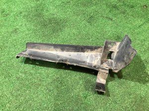 Крепление заднего бампера левое 57731AE010 SUBARU LANCASTER