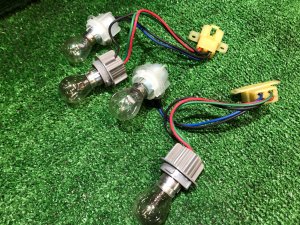 Фишки стоп-планки SUBARU LANCASTER OEM 84931AE020 BH9 1999 EJ254