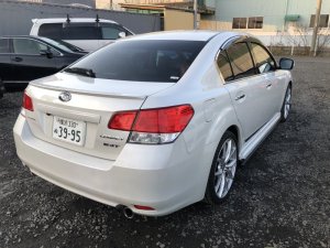 SUBARU LEGACY BMG 2013