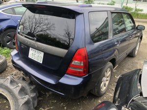 SUBARU FORESTER SG5 2004